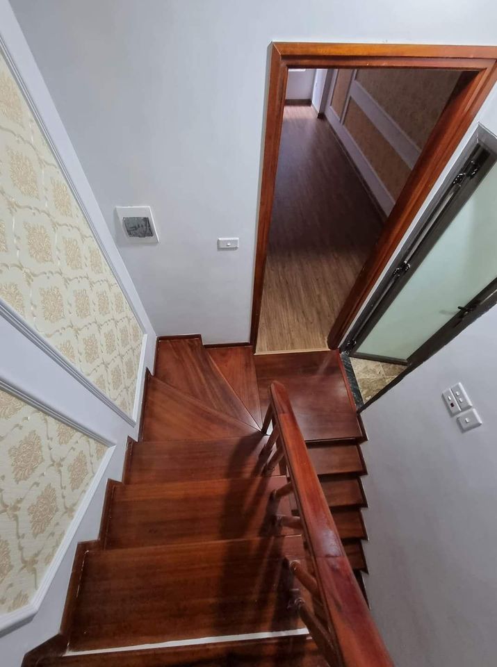 Bán nhà đường Phùng Chí Kiên, Cầu Giấy 33m x 6T, Ô tô, Kinh doanh 11861078