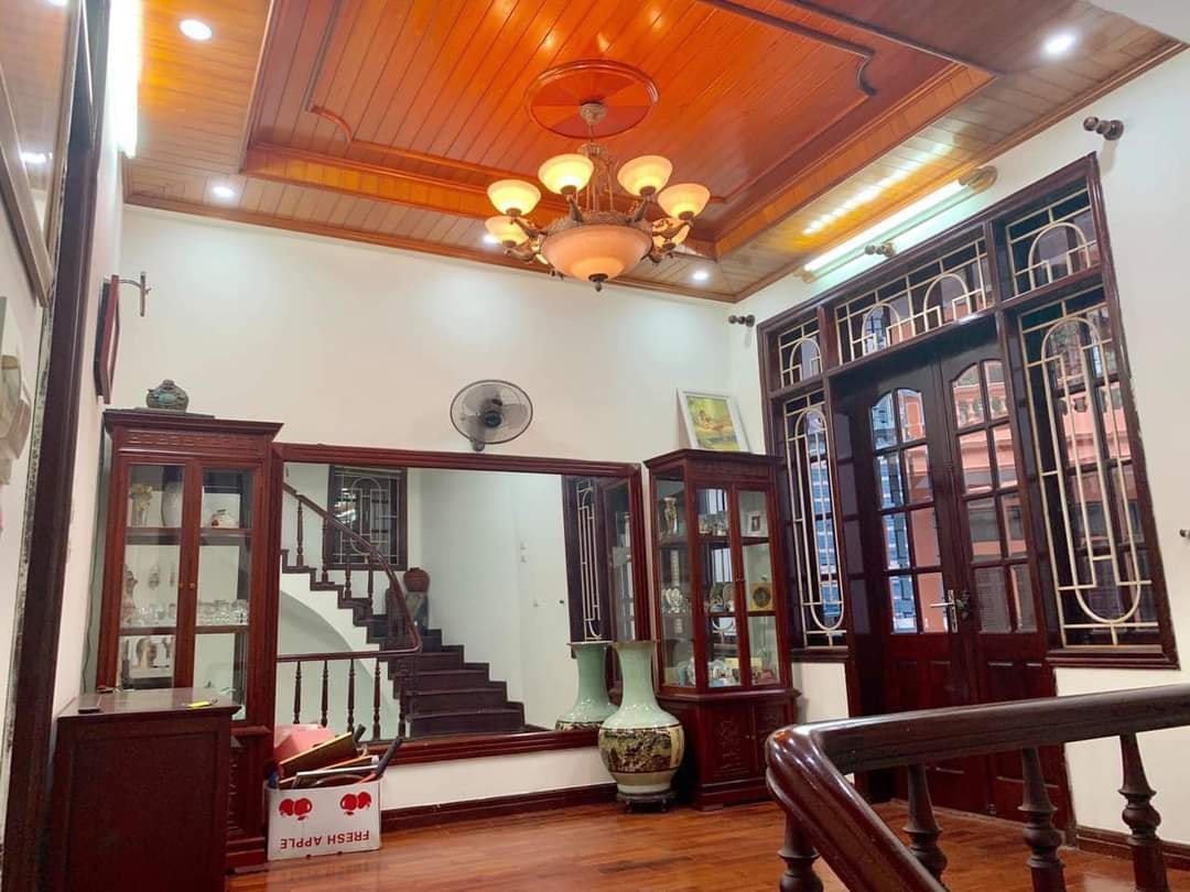 Bán nhà phố Chùa Hà, Cầu Giấy, 54m x 4T, Ô tô  11863581