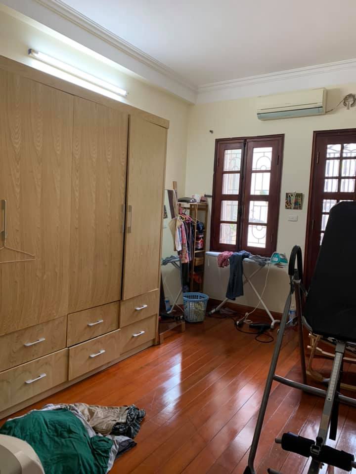 BÁN GẤP NHÀ NGUYỄN KHÁNH TOÀN. VỀ Ở LUÔN. NGÕ TO Ô TÔ VÀO. DT 58m2. LH 0977 717 488 11887723