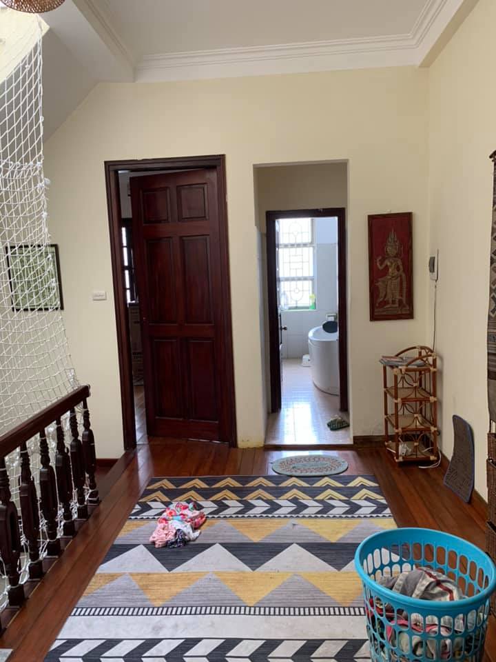 BÁN GẤP NHÀ NGUYỄN KHÁNH TOÀN. VỀ Ở LUÔN. NGÕ TO Ô TÔ VÀO. DT 58m2. LH 0977 717 488 11887723