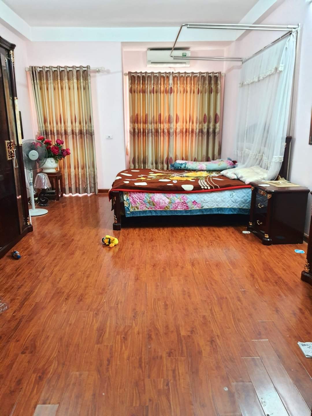 Bán nhà phố Hoa Bằng,Cầu Giấy, 65m x 5T, Kinh doanh, Ô tô 11891753