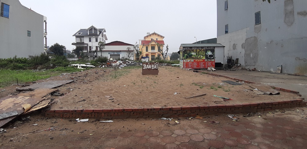 Cần bán 56m2 đất đường ô tô tại Trâu Quỳ, Gia Lâm. MT 4m. Lh 0989894845. 11917387