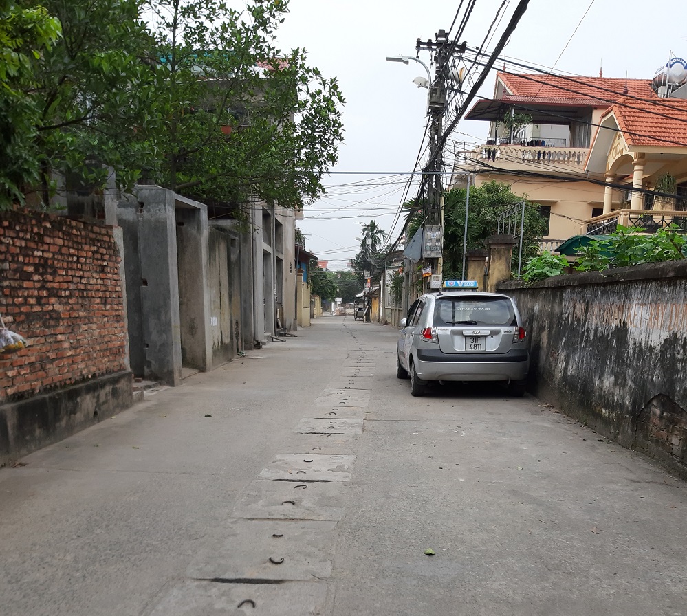 Cần bán 56m2 đất đường ô tô tại Trâu Quỳ, Gia Lâm. MT 4m. Lh 0989894845. 11917387