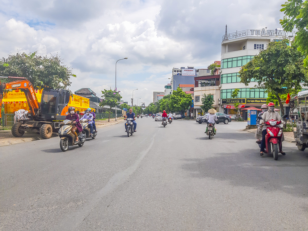 Chính chủ cần bán 70m2 mặt trục chính tấp nập nhất Trâu Quỳ, Gia Lâm, Hà Nội. Lh 0989894845. 11947217