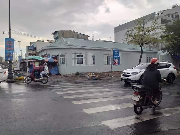 CHÍNH CHỦ BÁN GẤP NHÀ 1 HẦM + 7 LẦU 2 MT HỒNG BÀNG - PHÚ THỌ - QUẬN 11. LH: 0932129845 11949409