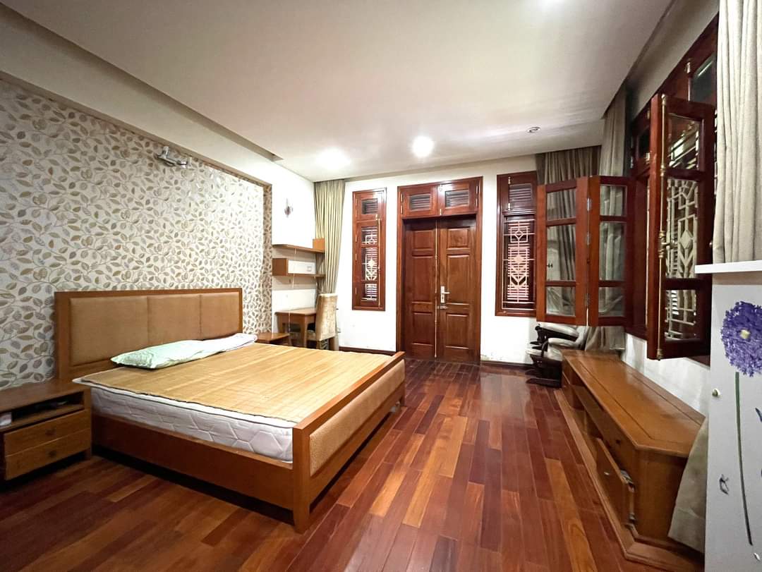 Bán nhà phố Thái Hà, 63m x 5T, Ô tô, Kinh doanh 11956767