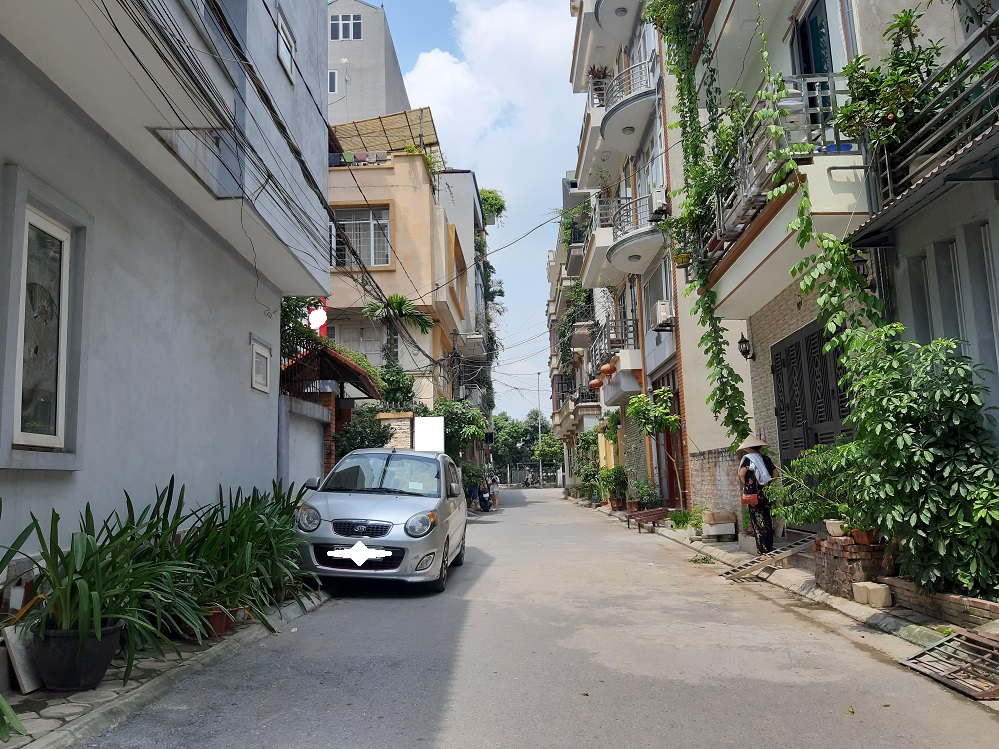 35m2 đất Trâu Quỳ, Gia Lâm, Hà Nội. Ô tô đậu cửa. Giá đẹp. LH 0989894845. 11957006