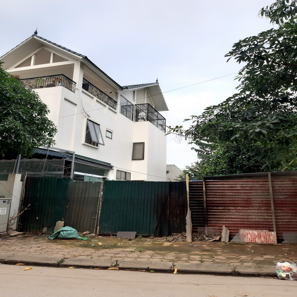 Bán đất TDP Chính Trung, Trâu Quỳ, Gia Lâm, Hà Nội. 32m2 4x8. Đường ô tô. Lh 0989894845. 11968230