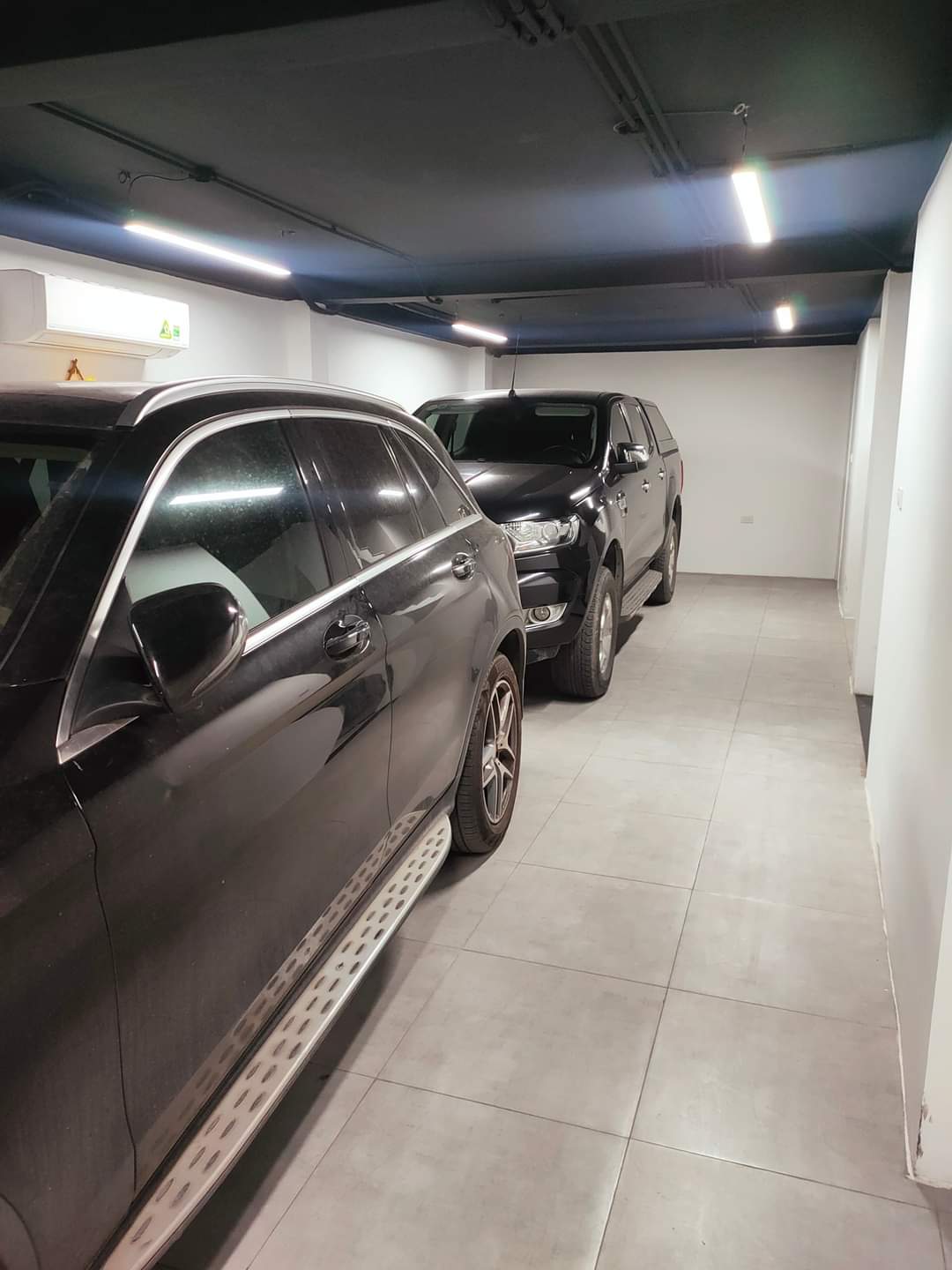 Bán nhà mặt phố đường Mễ Trì Thượng, LÔ GÓC, ÔTÔ TRÁNH, THANG MÁY, 61m2  7 tầng NHỈNH 10TỶ 12147416