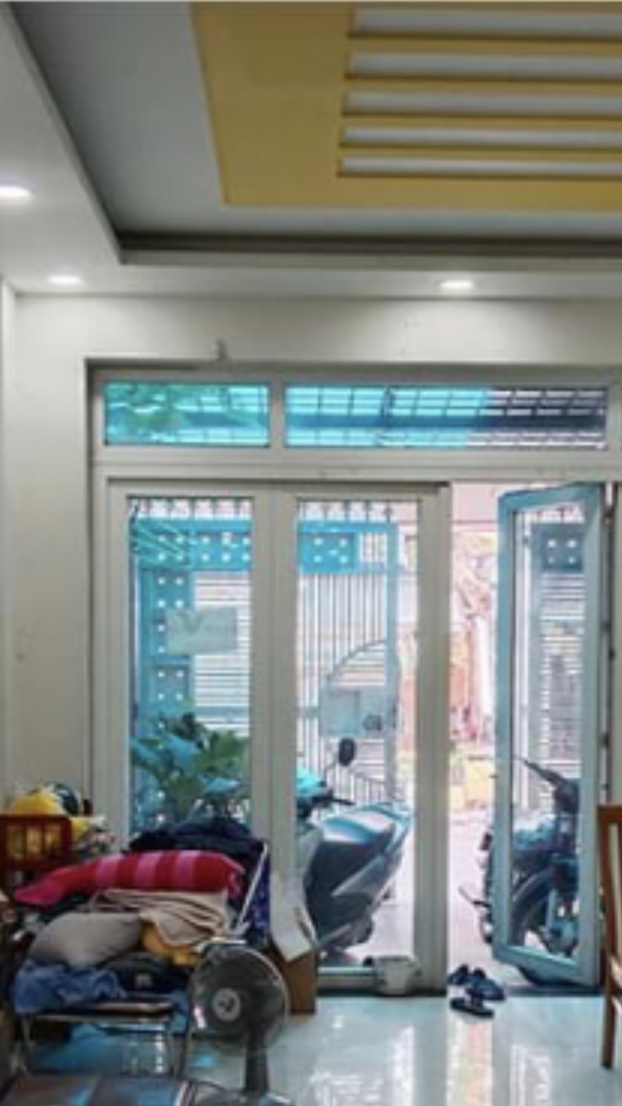 Mặt Tiềm Gò Vấp-Xe Hơi Vào Nhà-4 Tầng Đẹp Kiên Cố-Gần Chợ An Nhơn-80m2 (329) 12256579