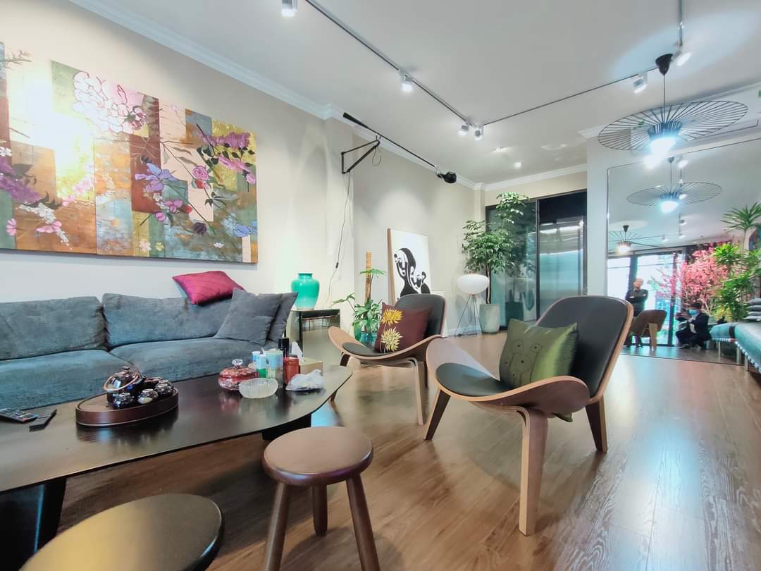 Bán nhà đường Nguyễn Văn Cừ, Long Biên, Thang máy, Gara Ô tô 12271054