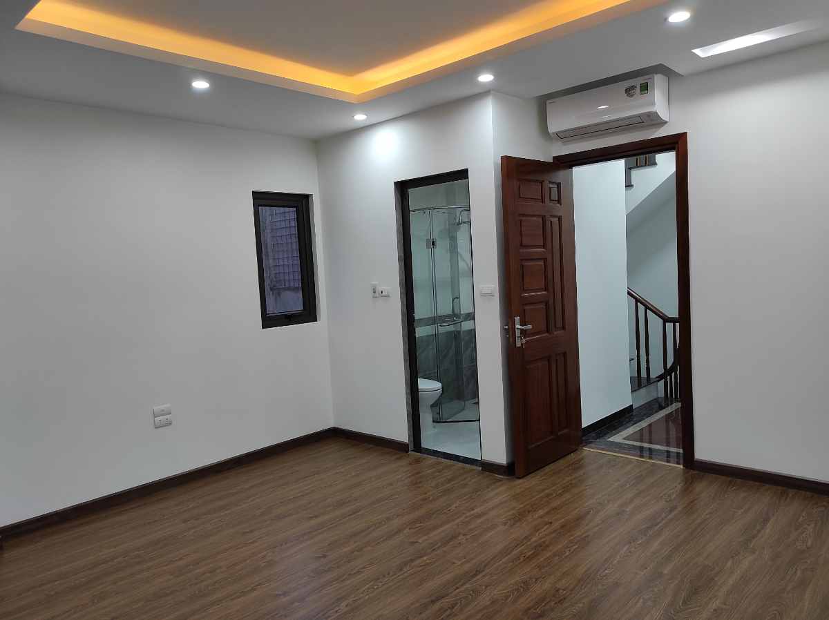 Bán nhà đường Doãn Kế Thiện, Cầu Giấy, Thang máy, Ô tô tránh 12271116