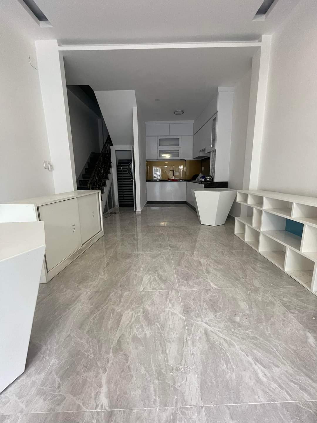 bán nhà hẻm xe hơi cách mạng tháng tám quận tân bình 40m2 4 tầng 7 tỷ  12279804