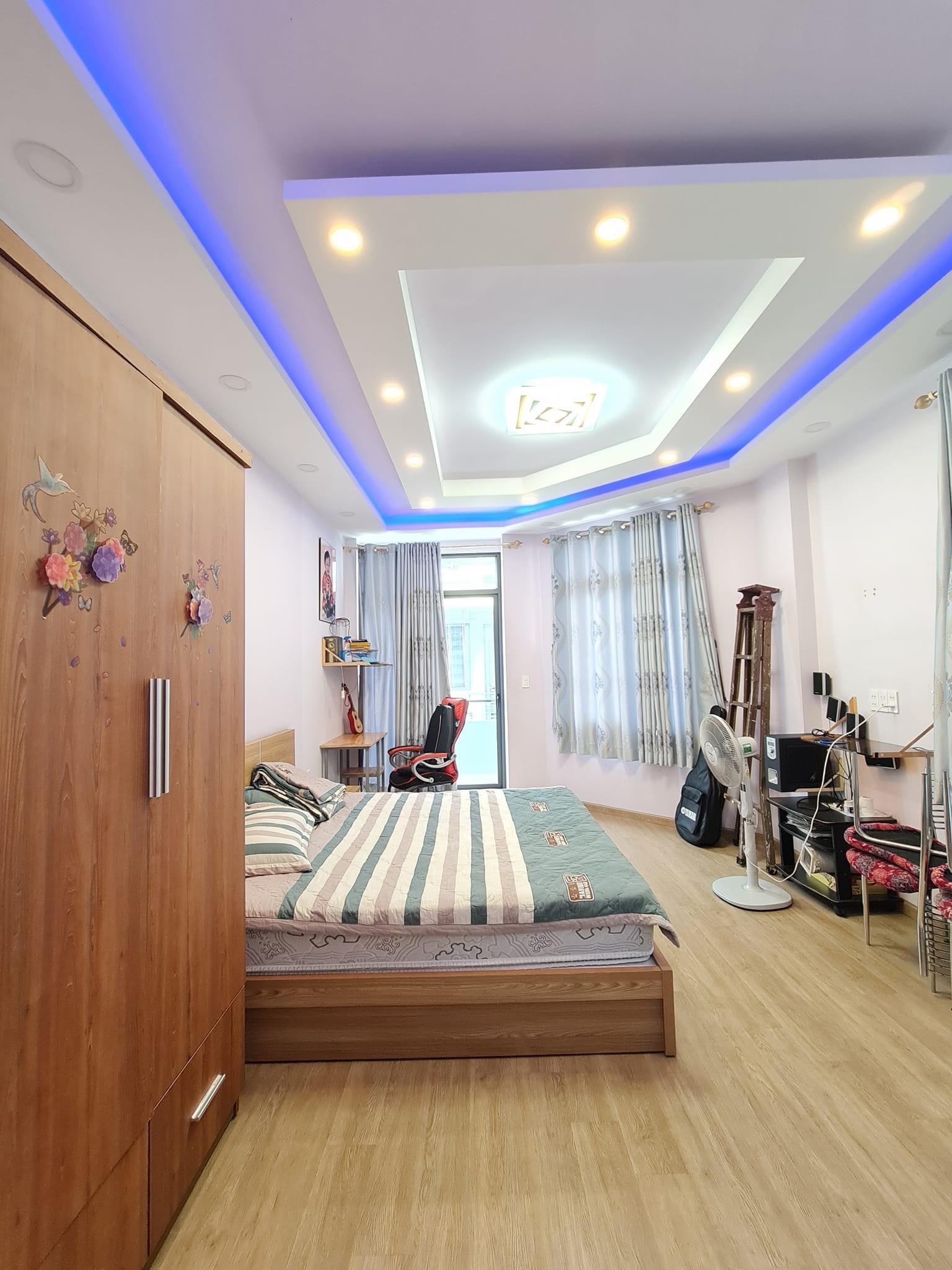 bán nhà Lô Góc  Nguyễn Hữu Dật - Chế lan Viên, 4x15m, 5T, 5PN, 9.8 tỷ 12307455