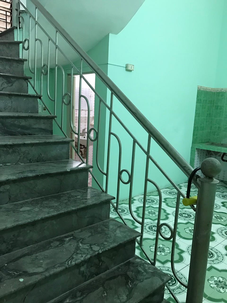 Bán đất tặng nhà Ngọc Lâm - Long Biên 85m MT4.4m giá 6.3 tỷ.
 12308799