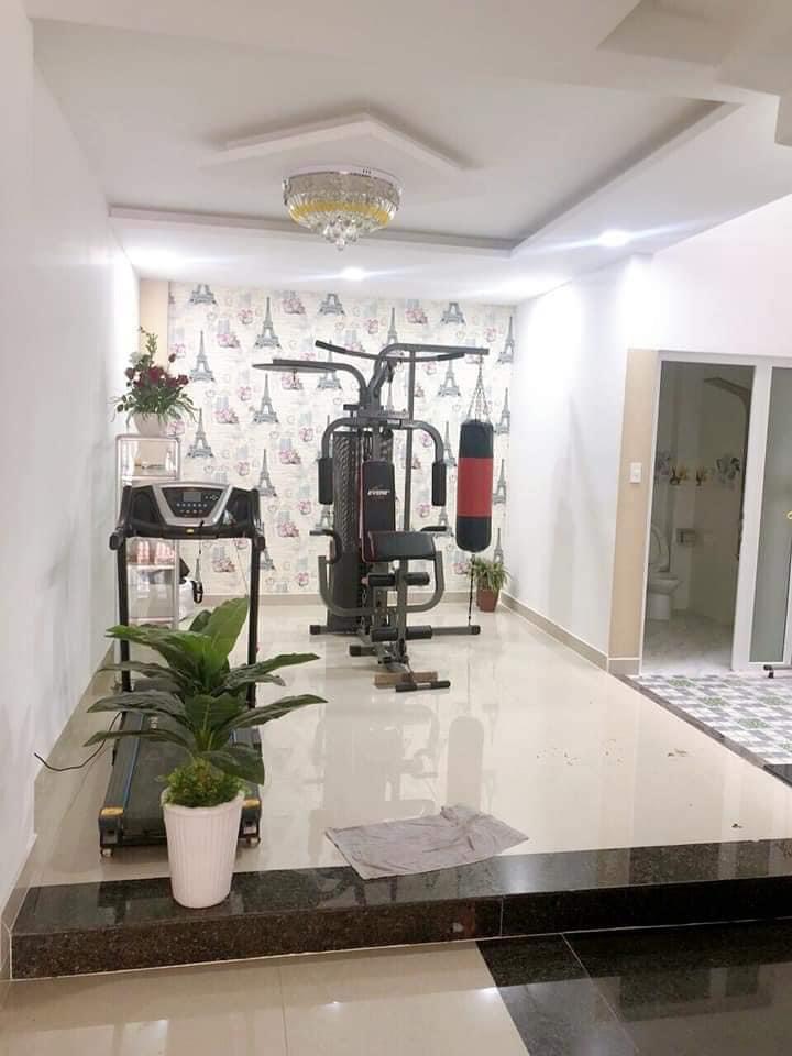 Bán Nhà MT Nguyễn Văn Công - Bạch Đằng, 5.36x25m, 5 Tầng, 19.9 tỷ (TL) 12320739