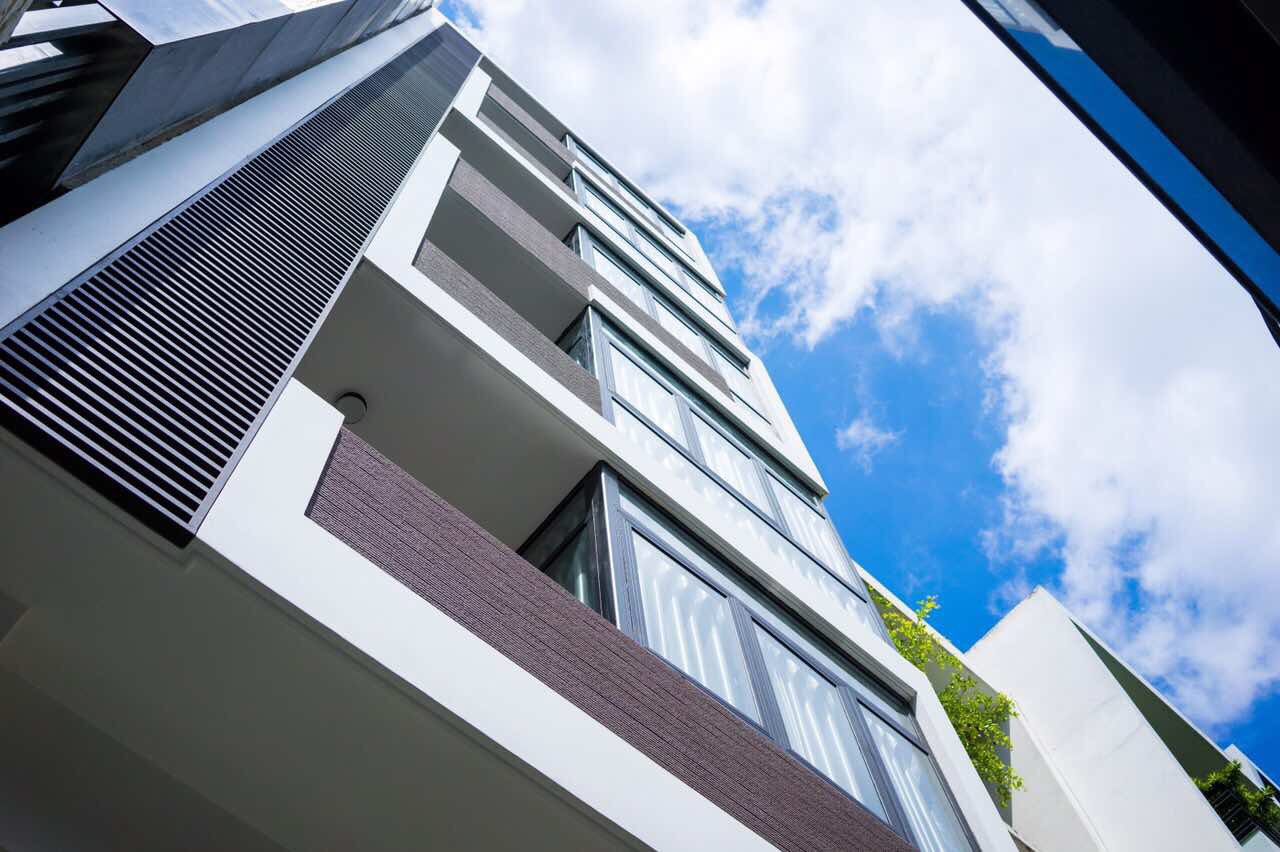 38 tỷ khách sạn 6 tầng hẻm xe hơi nhà sang choảnh nhất quận 5 đường nguyễn trãi 12335781