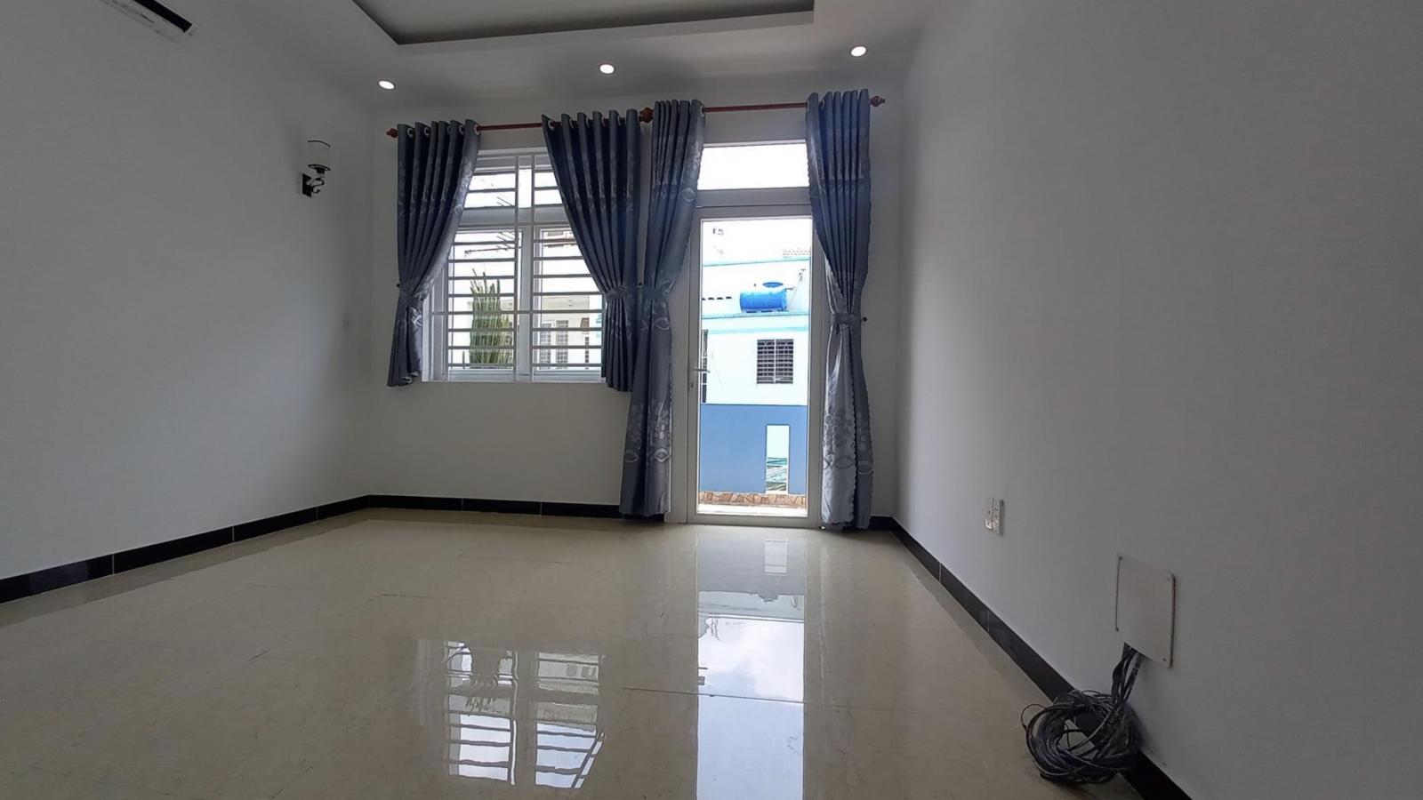 Bán Nhà- HXH- Dương Quảng Hàm P.6 Q.GV- 4 Tầng- 260m2- Giá : 7,45 TỶ  12340594