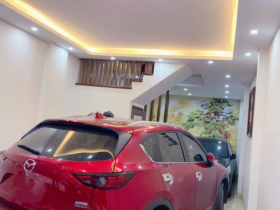 Bán nhà đường Hoàng Quốc Việt, Cầu Giấy, 50m x 5 tầng, Ô tô 12353716