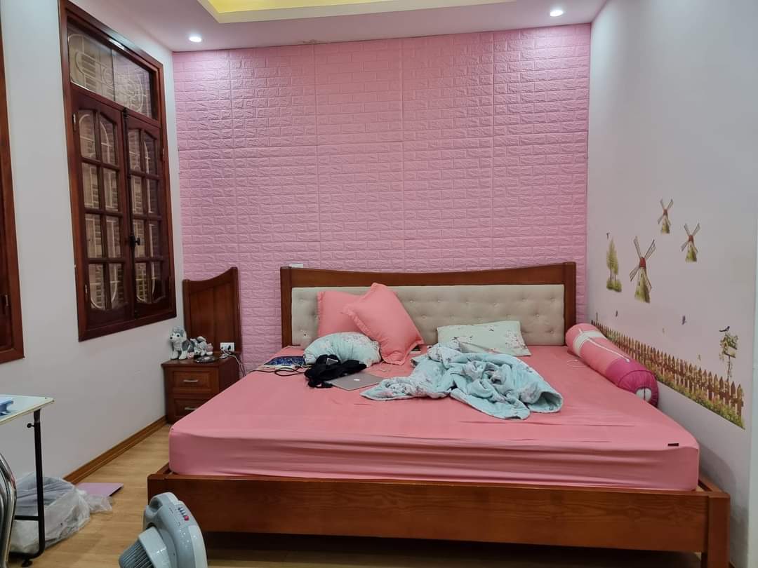 Bán nhà đường Trần Quốc Hoàn, Cầu Giấy, 55m x 5 tầng, Ô tô tránh 12360900