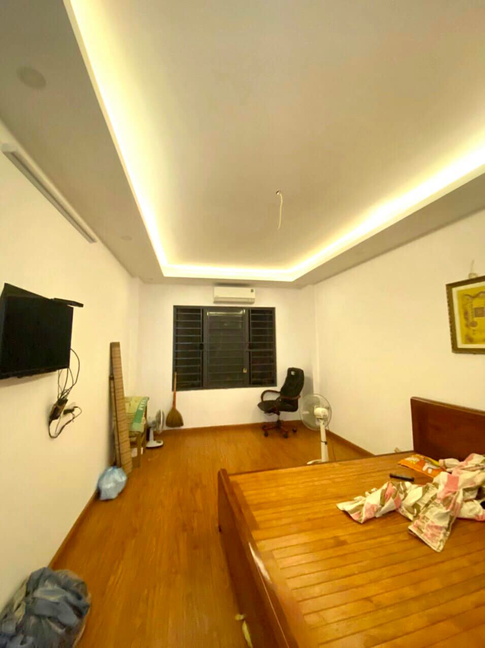 Bán nhà Định Công Thượng, ôtô đỗ cửa, 36m2, 5 tầng, chỉ 5.3 tỷ. 12362889