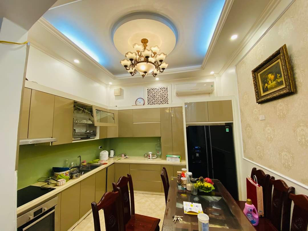 Bán nhà riêng Đường Láng, quận Đống Đa, 48m x 5 tầng, 2 thoáng 12363425