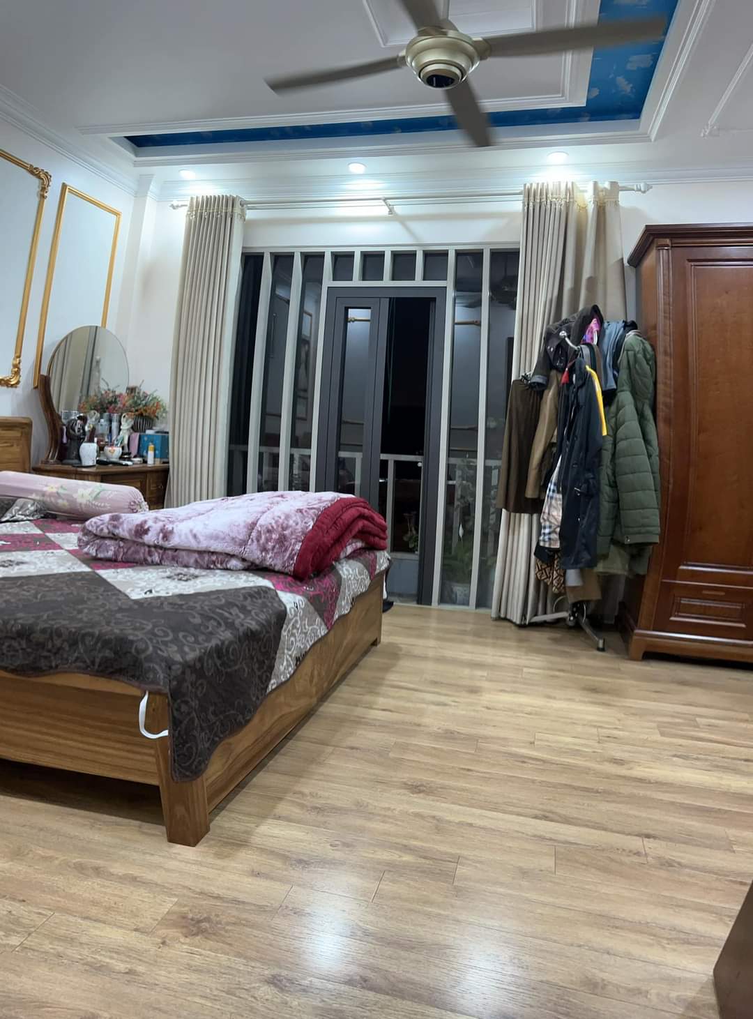 Bán nhà đường Lĩnh Nam, Hoàng Mai, 55m x 5 tầng, Lô góc, Ô tô 12374326