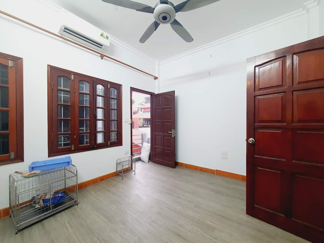 Bán nhà Định Công, 50m x 4 tầng 10940864