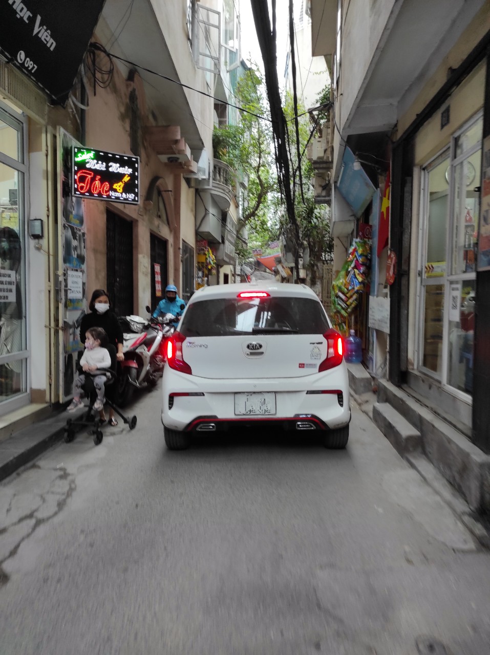 Bán nhà mặt phố Xã Đàn 2, Đống Đa, 42m x 5 tầng, Kinh doanh 12389856