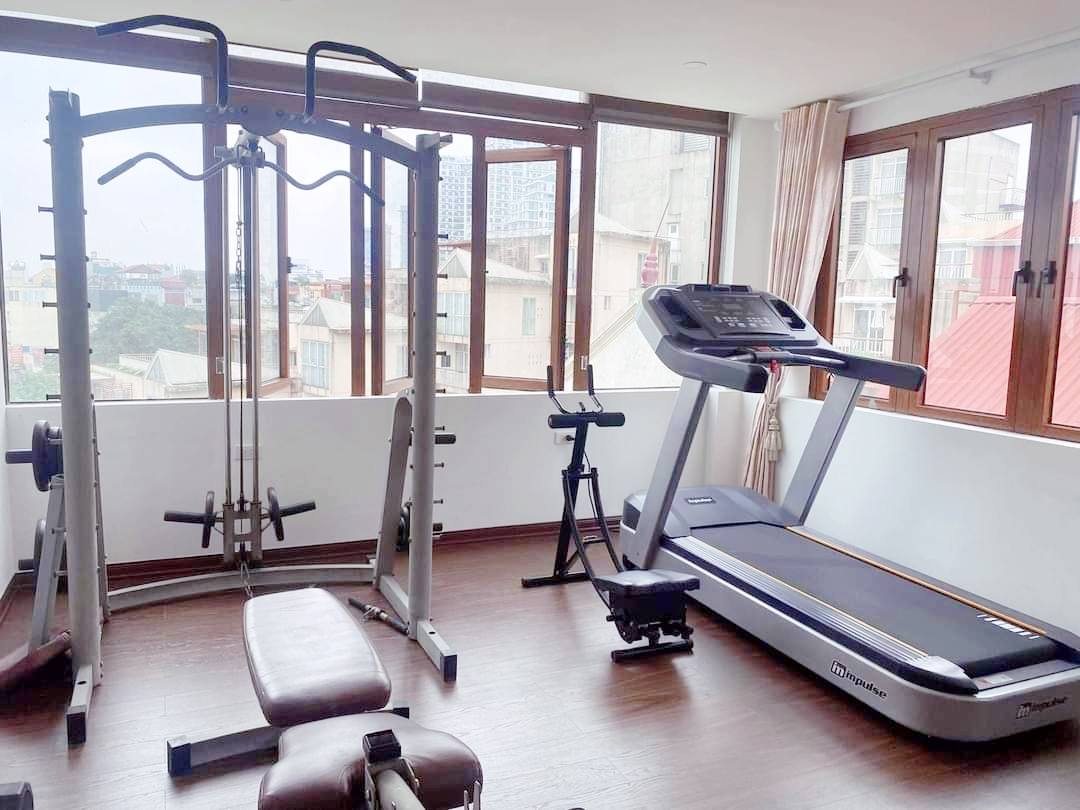 Bán nhà mặt phố Nguyễn Đình Thi, Tây Hồ, 7 tầng, View Hồ Tây 12390053