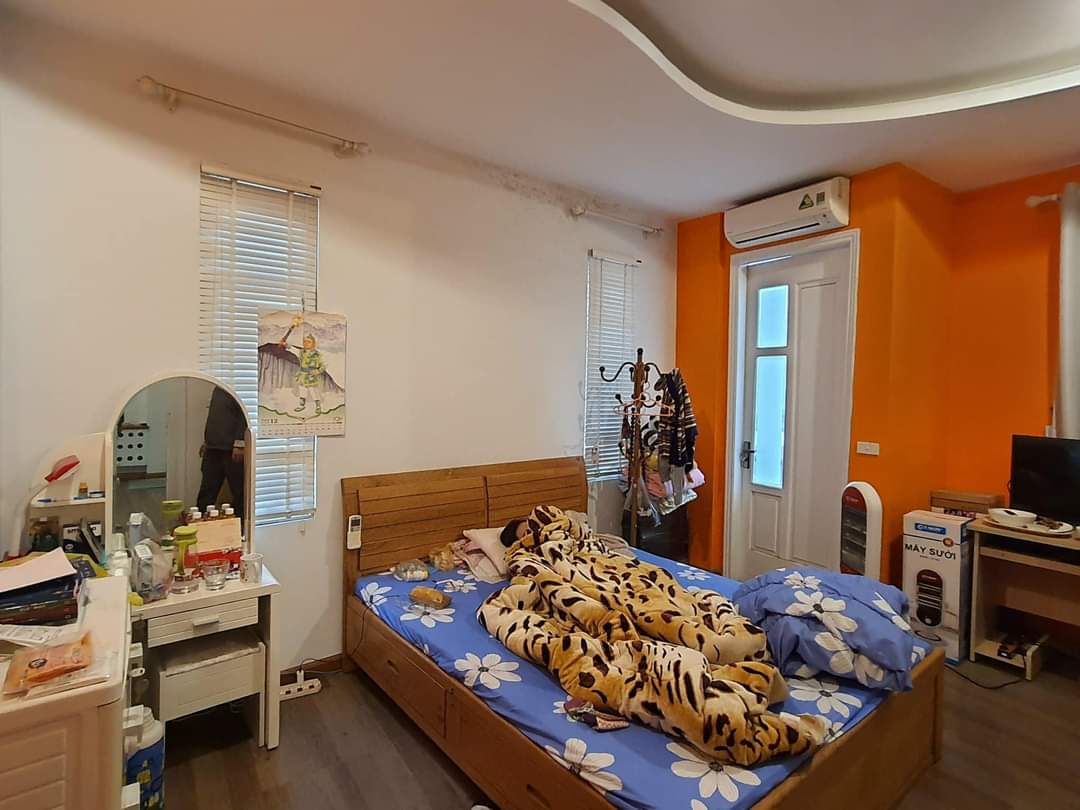 Bán nhà phố Đào Tấn, Ba Đình, 55m x 5 tầng, Ô tô, Lô Góc 12405359