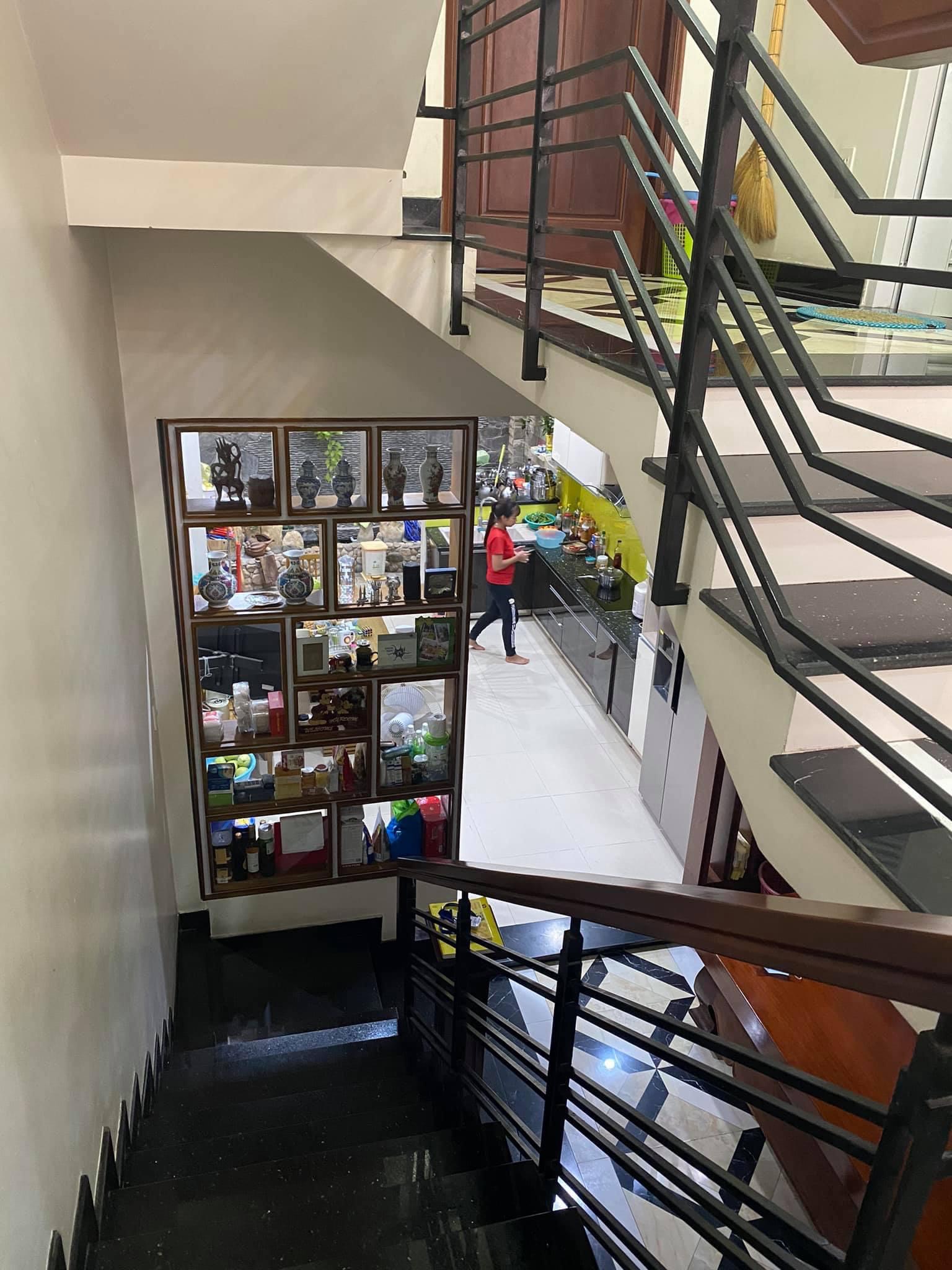 Bán Nhà Nguyễn Trãi - Nguyễn Văn Cừ, DT: 4x20m, 4 Tầng, 5PN, 19.5 tỷ 12414761