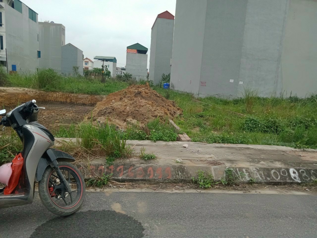 Cần bán nhanh 3 lô đất địch vụ Lai Xá, Kim Chung, Hoài Đức 12425618