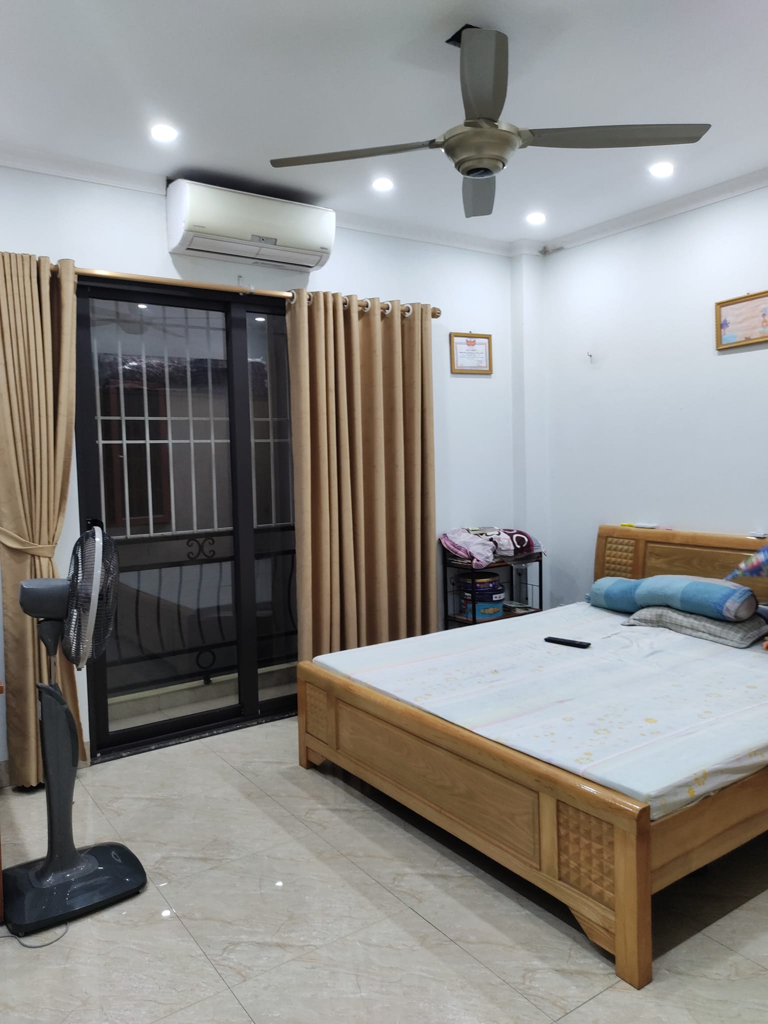 Bán nhà Văn Phú đẹp lung linh thang máy nhập khẩu xịn xò đường thênh thang 12447619