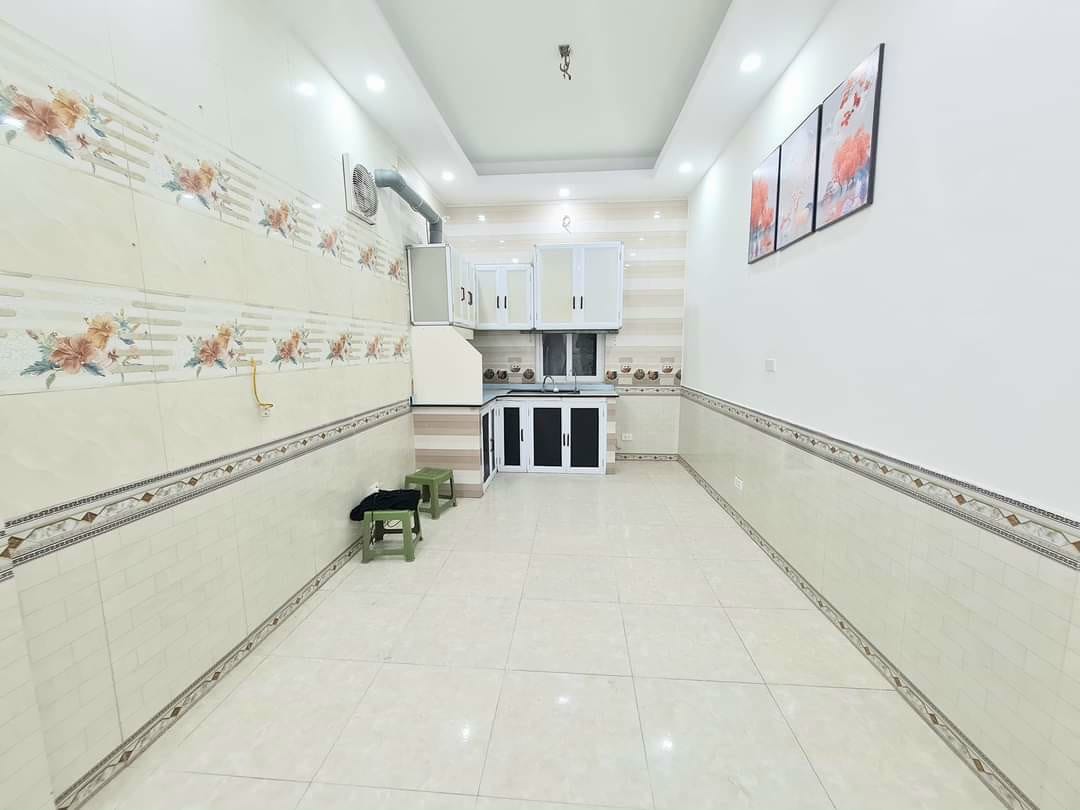 Bán gấp nhà 3 tầng, Quận Đống đa, 32m2, chỉ 2 tỷ 35, ở ngay 12453133