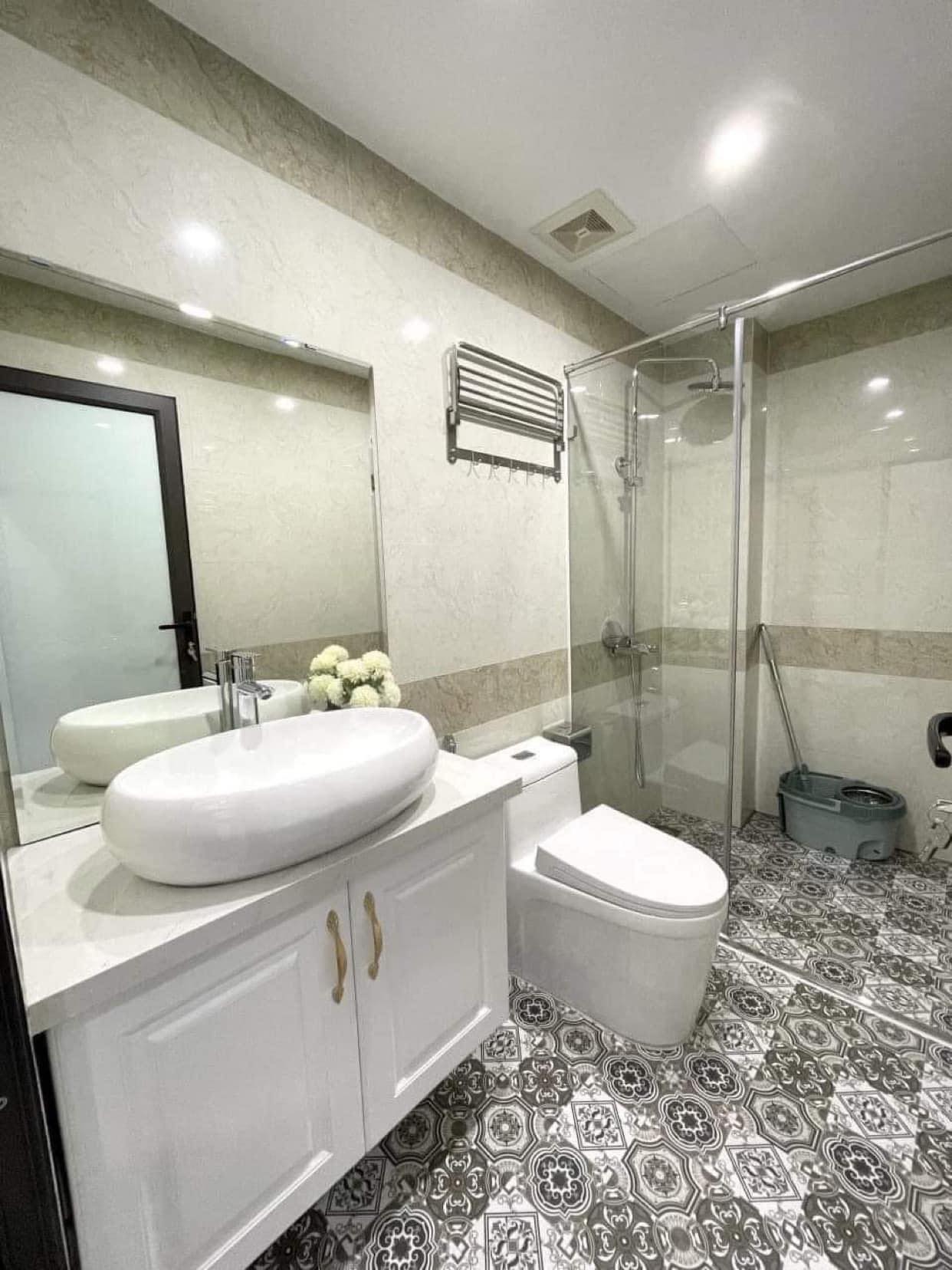 Nhà Phố Trần Thái Tông 150m*10 Ô Tô KD Apartment 26 Căn Giá 78.5 tỷ Lh 0824564222 12462545