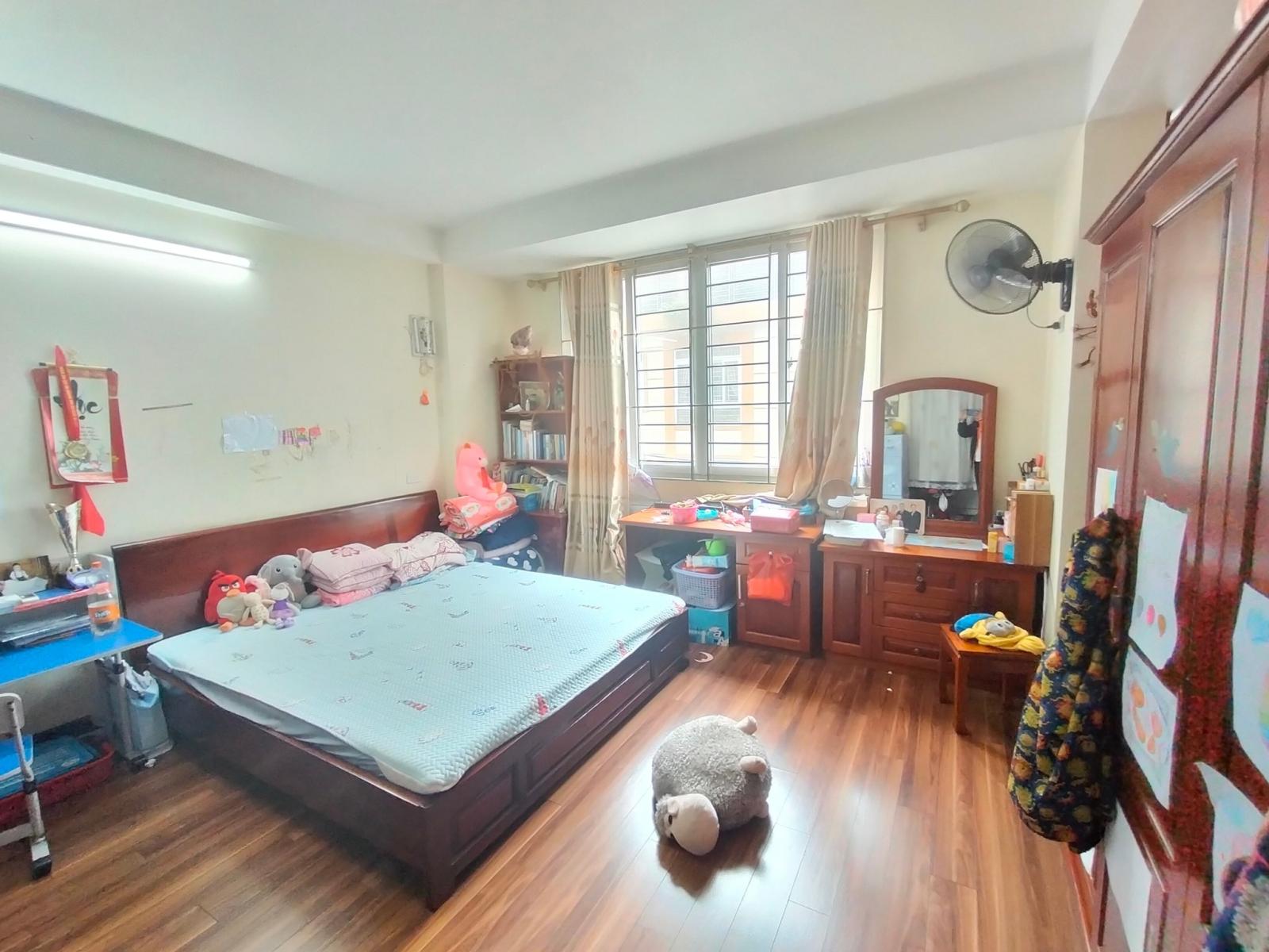 Mặt phố Tam Khương CỰC HIẾM, kinh doanh đỉnh, 35m2, 5 tầng, chỉ 12.6 tỷ.
 12473955