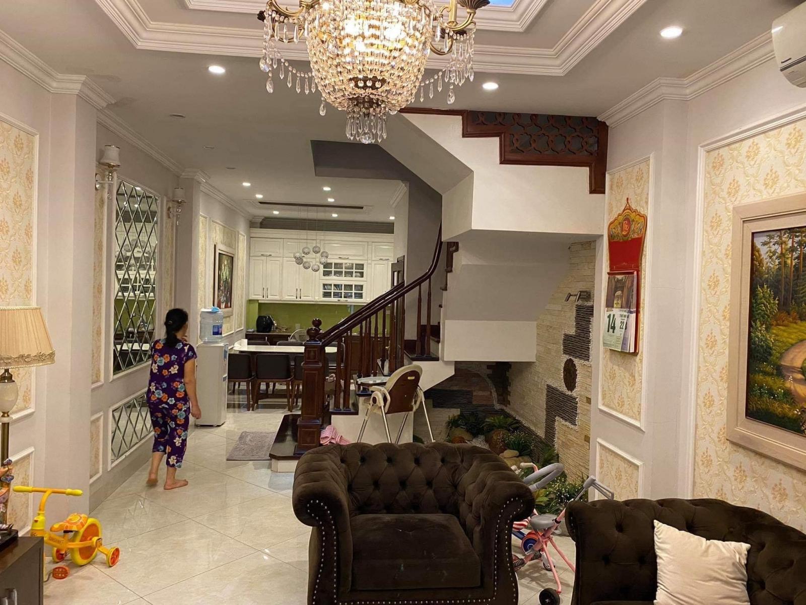 Bán nhà Phường Ô chợ Dừa, 65m2, 4 tầng, MT 4m, giá nhinh 5 tỷ 12478168