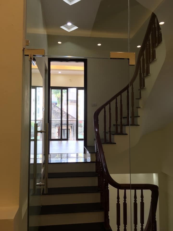 Bán nhà Phường Ô chợ Dừa, 65m2, 4 tầng, MT 4m, giá nhinh 5 tỷ 12478168