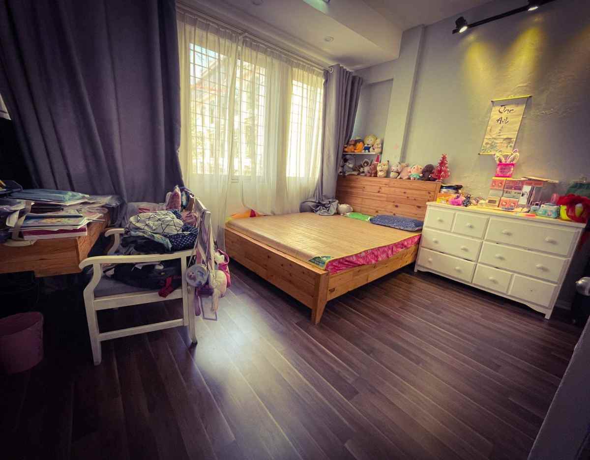 Bán nhà đường Nguyễn Đình Chiểu, Hai Bà Trưng, 5 tầng, Gần Hồ 12483004