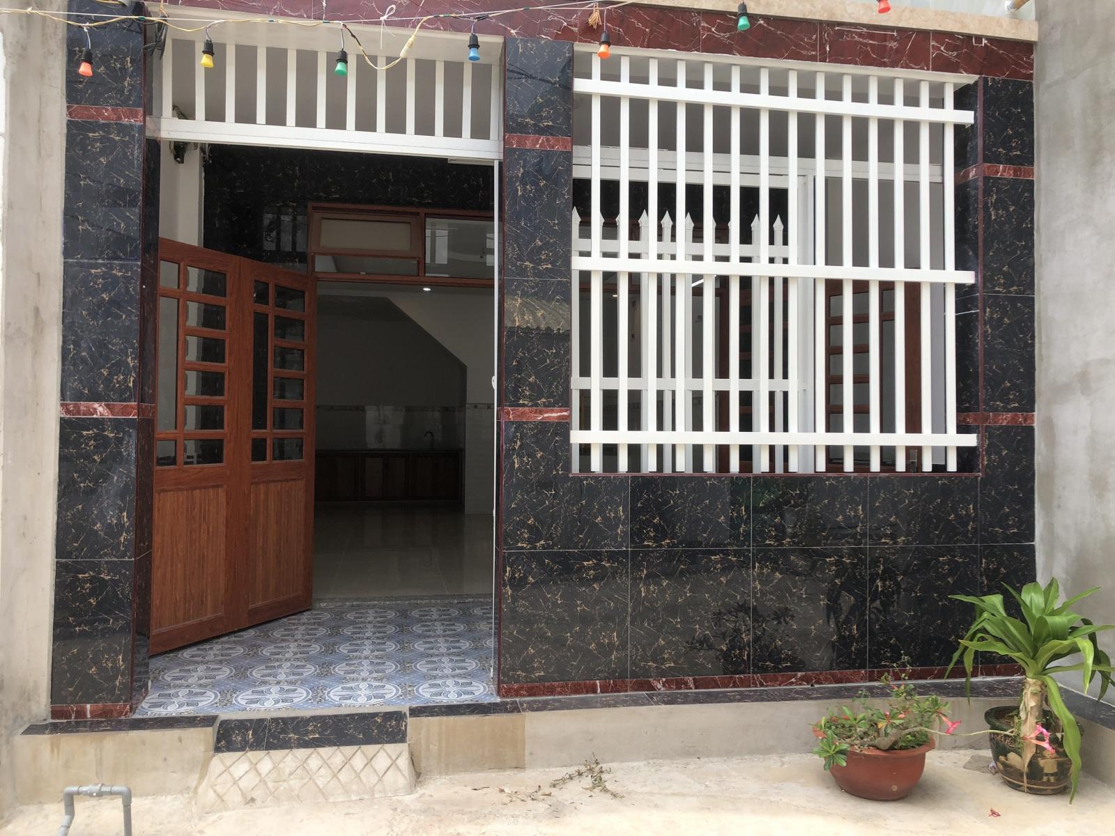 Bán nhà đẹp mới 1 trệt 1 lầu gần ủy ban Phường 10, Vũng Tàu (chính chủ) 12504675