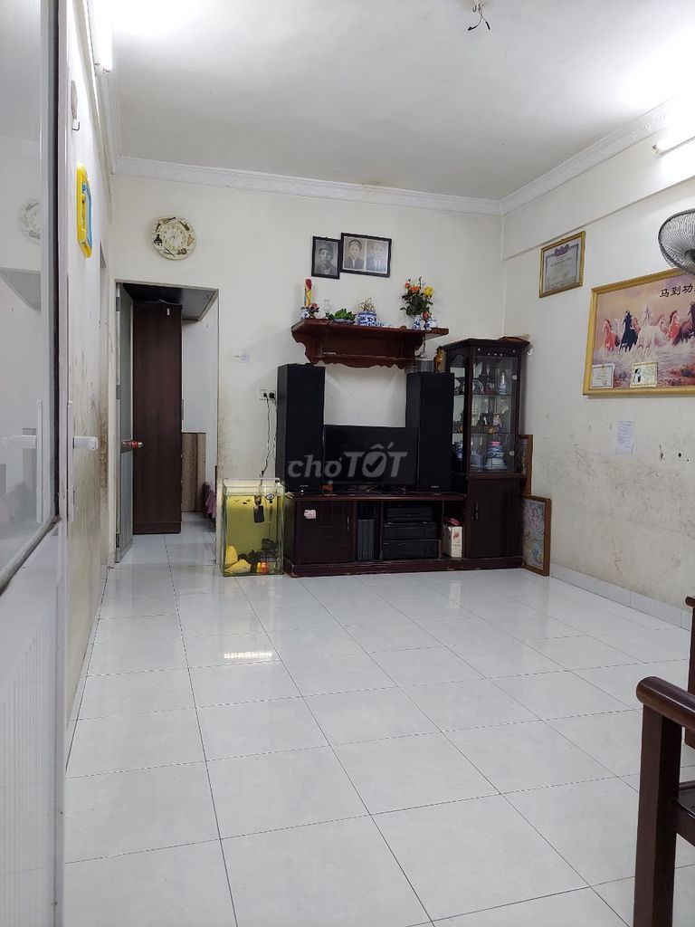 Cần bán căn hộ khu tập thể Bộ Công An trong ngõ Văn Hương,Phường Hàng Bột, Quận Đống Đa, Hà Nội 12505586