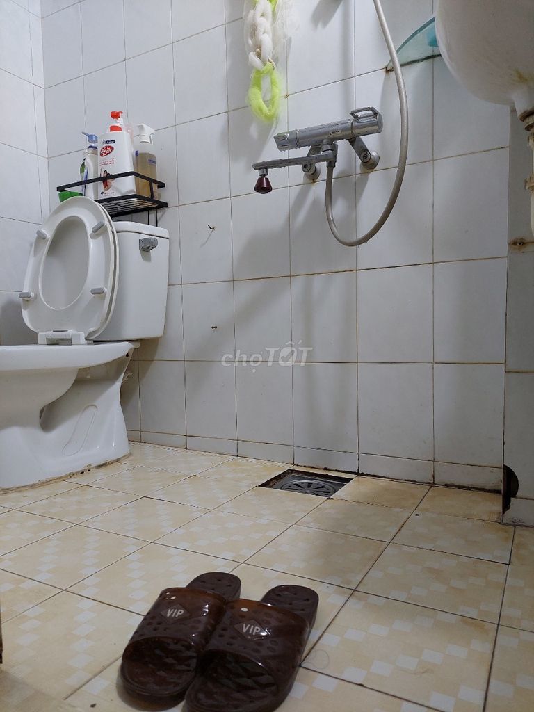 Cần bán căn hộ khu tập thể Bộ Công An trong ngõ Văn Hương,Phường Hàng Bột, Quận Đống Đa, Hà Nội 12505586