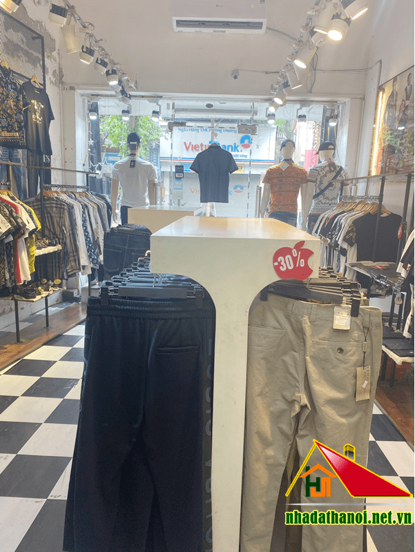 
Chính chủ bán nhà tầng 1 mặt phố Khâm Thiên, Quận Đống Đa, Hà Nội 12526966