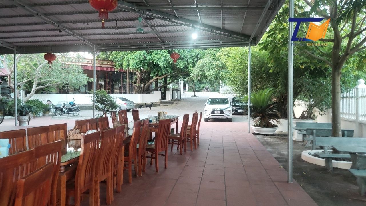 Quá sốc lô đất 4000m2 Thanh Sơn Phú Thọ giá siêu rẻ vị trí đắc địa Đã có sẵn nhà hàng nổi tiếng đang kinh doanh sầm uất  12531219
