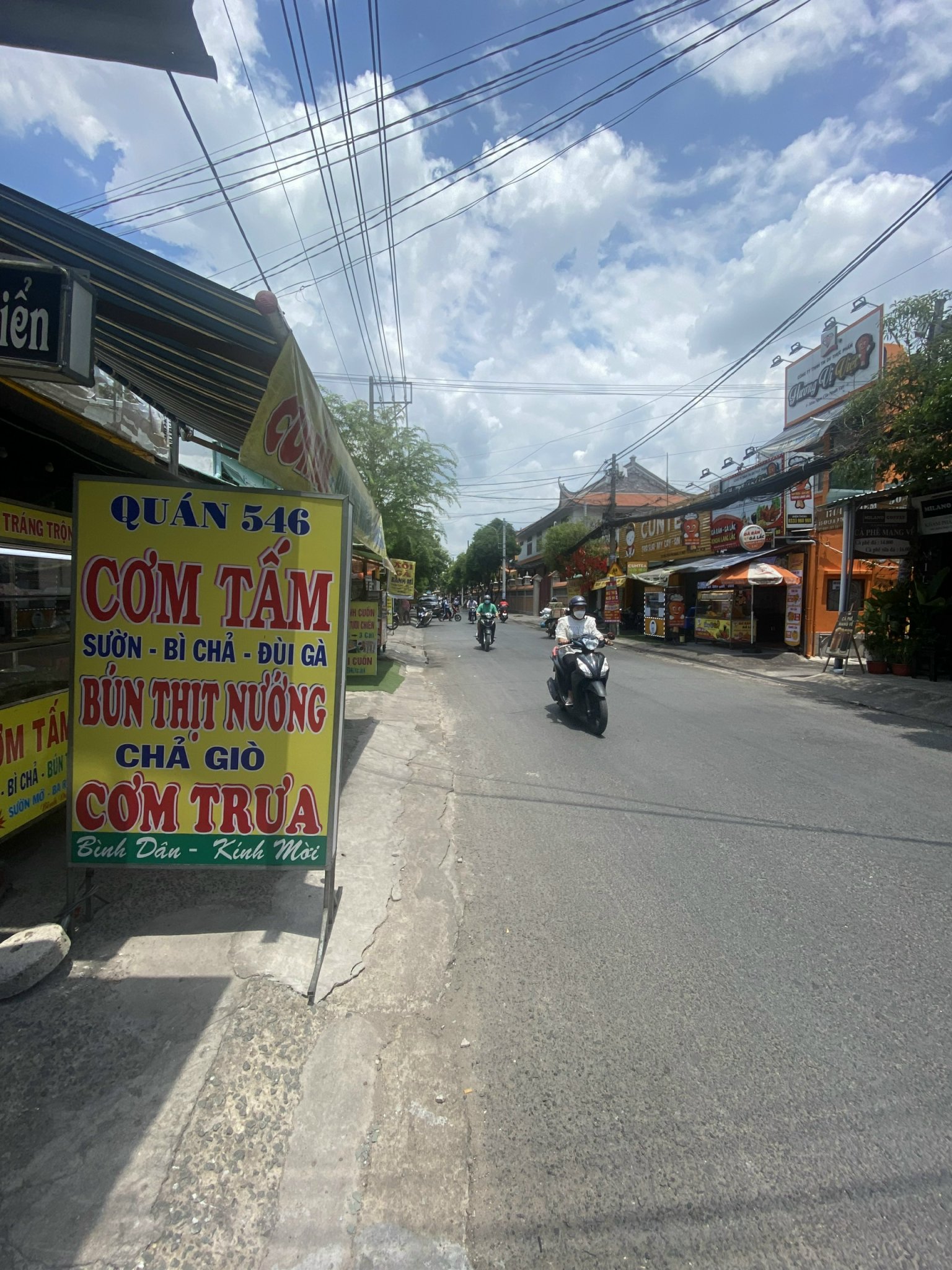 Cần tiền bán gấp căn nhà MTKD đường Nguyễn Thị Đặng P. Hiệp Thành, Quận 12, nga trường THPT NGuyễn Huệ, 200m2 chỉ 13.5 tỷ 12532251