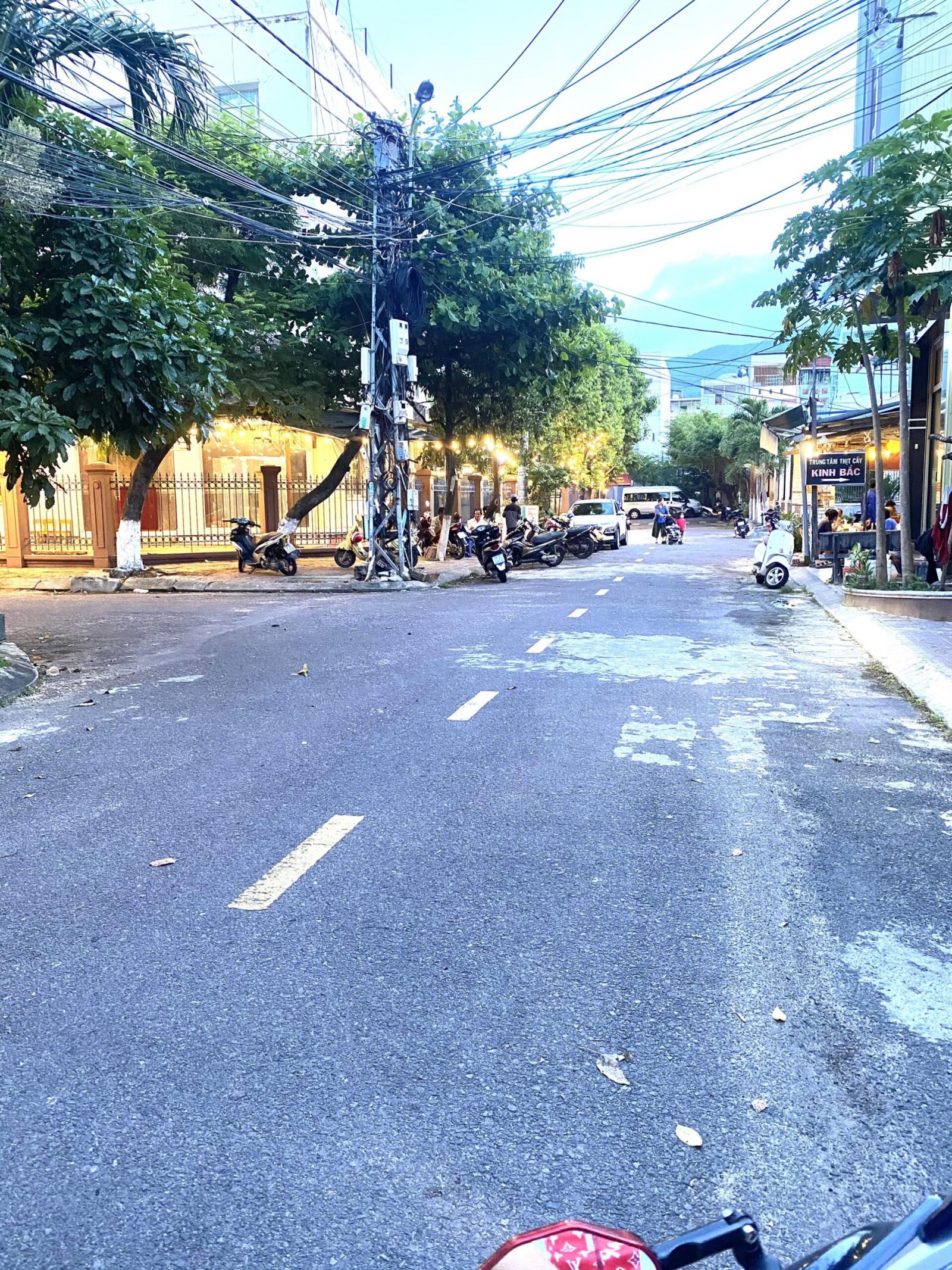 CẦN BÁN NHÀ ĐƯỜNG NGUYỄN TRUNG TRỰC QUY NHƠN,BÌNH ĐỊNH 12536649