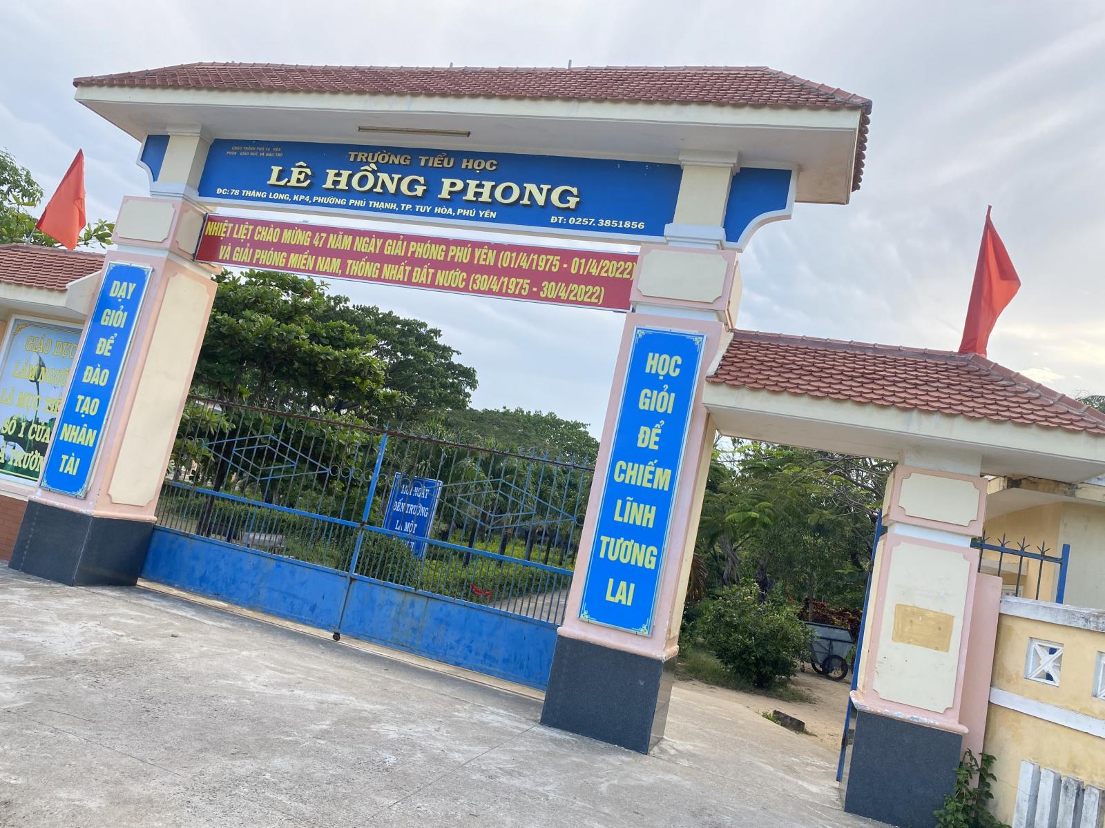 Lô Góc Phú Thạnh sau lưng Trường Tiểu học Lê Hồng Phong, Đường 8m sổ riêng 12543470