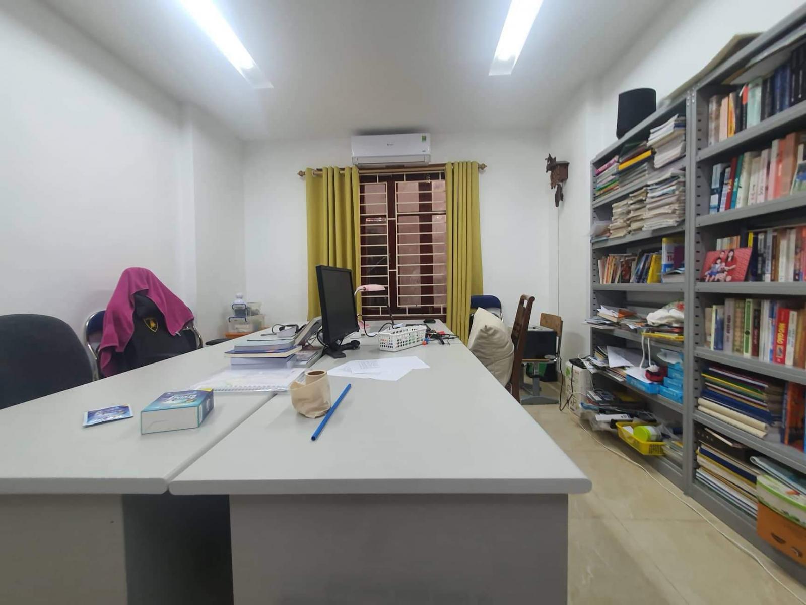 Bán nhà Huỳnh Thúc Kháng, Đống Đa, 86m x 5 tầng, Ô tô tránh 12543699