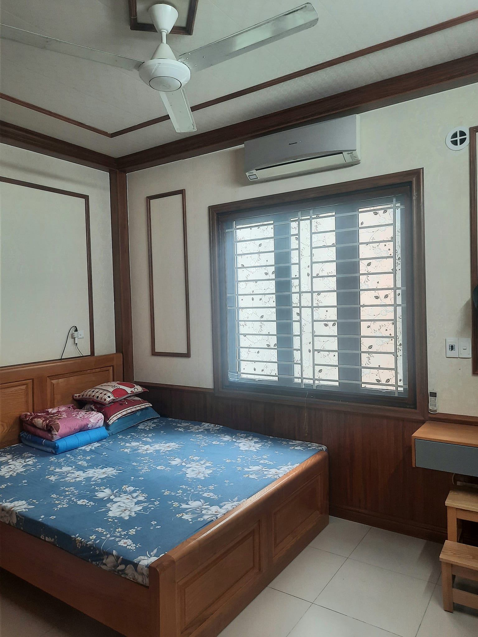 BÁN NHÀ TRÍCH SÀI. VỈA HÈ. KINH DOANH. Ô TÔ ĐỖ NGÀY ĐÊM. 3 BƯỚC CHÂN RA HỒ TÂY. 12553105